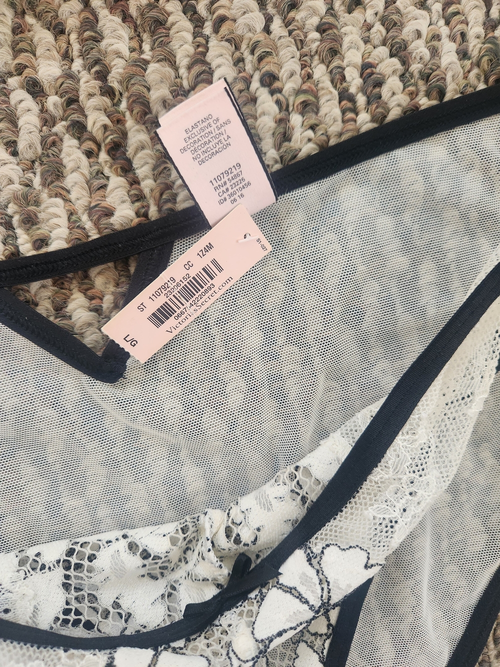 Victoria's Secret Cream and Black Lace Balconette Bra & Panty Set - Picture 2 of 4